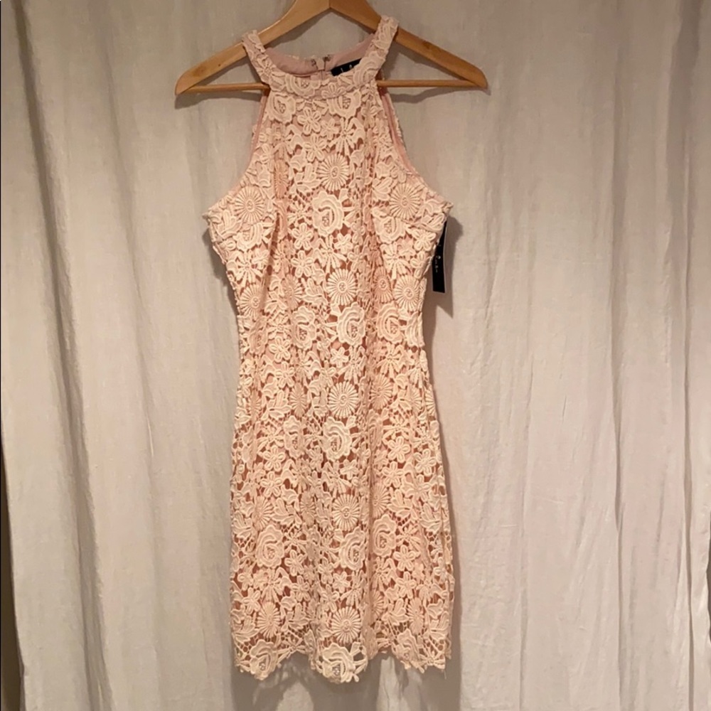 Lulu’s Blush Pink Lace Dress